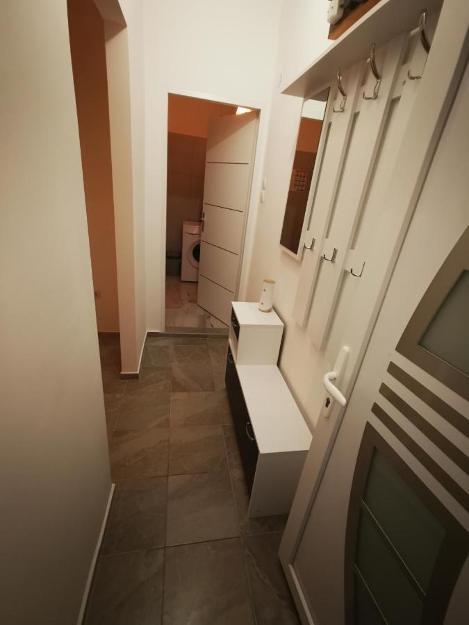 Ema Studio Apartman Karlovac Exterior foto